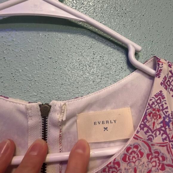 Women's Everly White Pink Purple Patterned Sleeveless Shift Dress Size L - Picture 3 of 7